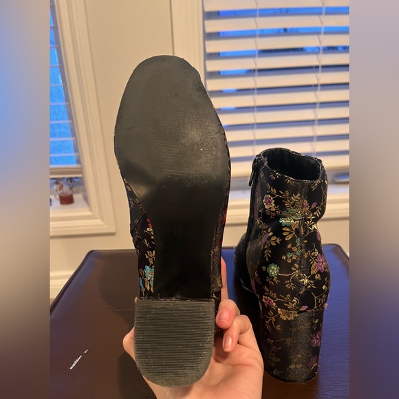 Diba flower black booties - Picture 2 of 4